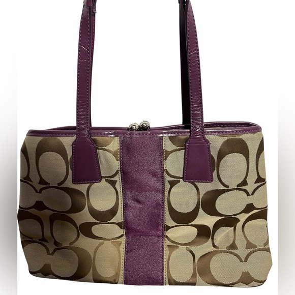 Y2K Vintage Coach Tan and Purple Signature Tote - Vintage - Picture 9 of 10